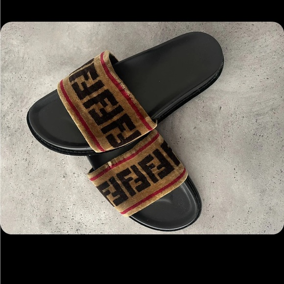 Fendi slides women - Picture 2 of 2